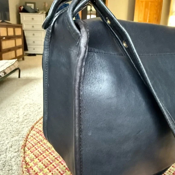 Coach Vintage 80’s OG Black Rambler Leather Crossbody Bag 9735 - Picture 6 of 14